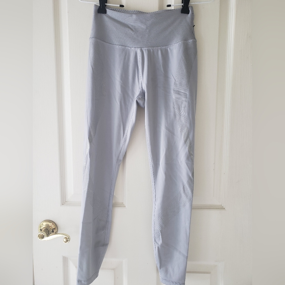 NWOT Victorias Secret gray/silver leggings
